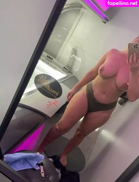 Lu Nylon Princess OnlyFans Thumbnail #NliIcUV1dN