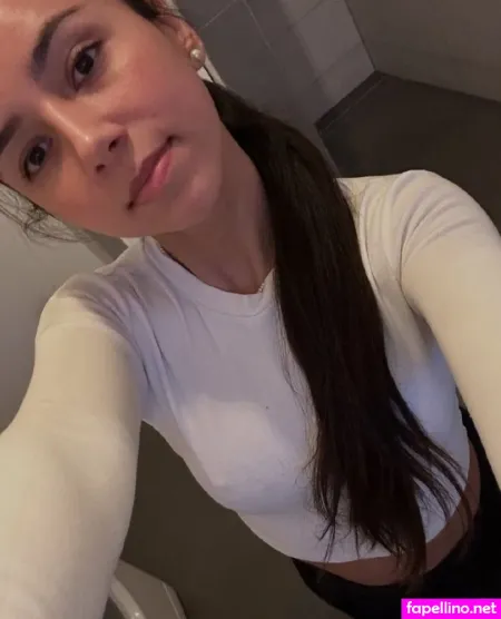 Luana Hoffmann OnlyFans Thumbnail #N8b2C58ZUs