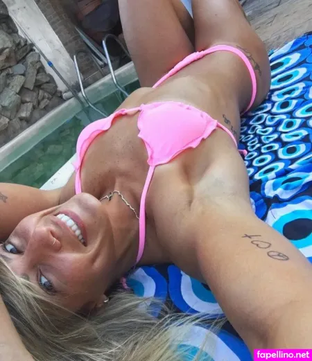 Luana Pinheiro OnlyFans Thumbnail #ql550fg2wS