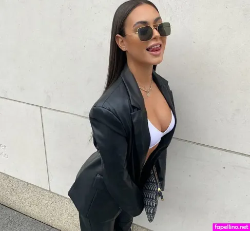 Luanaguee OnlyFans Thumbnail #XdBxMEDXt5