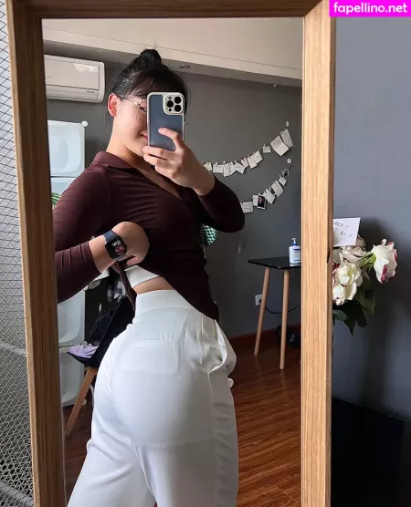 Luankehui OnlyFans Thumbnail #9buIPFlugZ