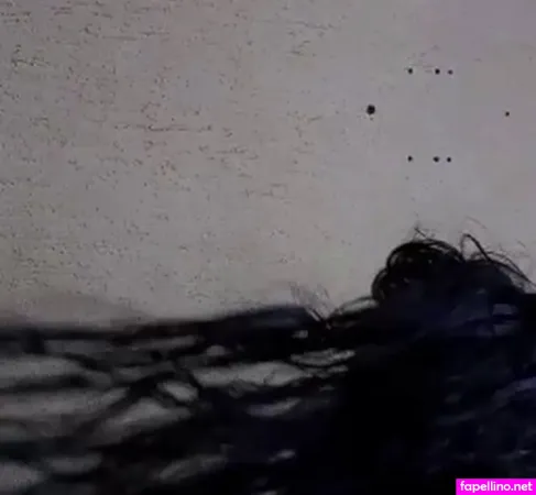 Luar OnlyFans Thumbnail #CKuPE4QXau