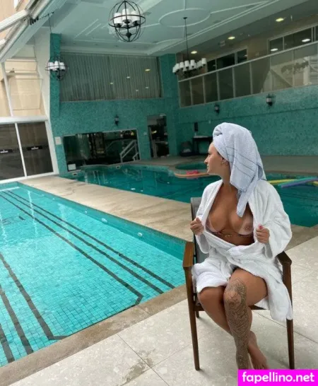 Luara Censi OnlyFans Thumbnail #VPrrFM4Neo