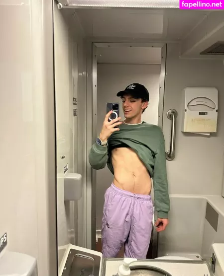 Lucas Allen OnlyFans Thumbnail #qznO3OzLLo