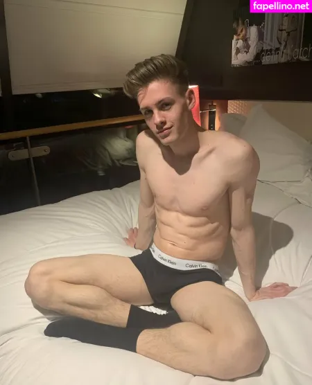 Lucashallfree OnlyFans Thumbnail #mIC9YE1AFO