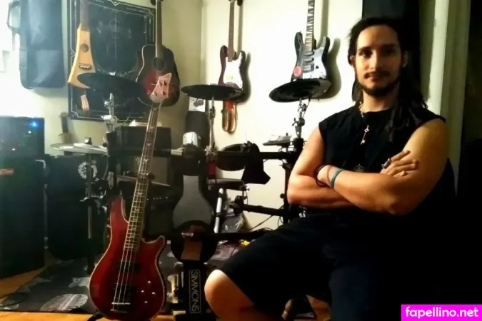 Lucayahellsing OnlyFans Thumbnail #TwLlu6d100