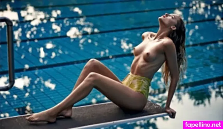 Lucette Van Beek OnlyFans Thumbnail #aDi8QmSFGb