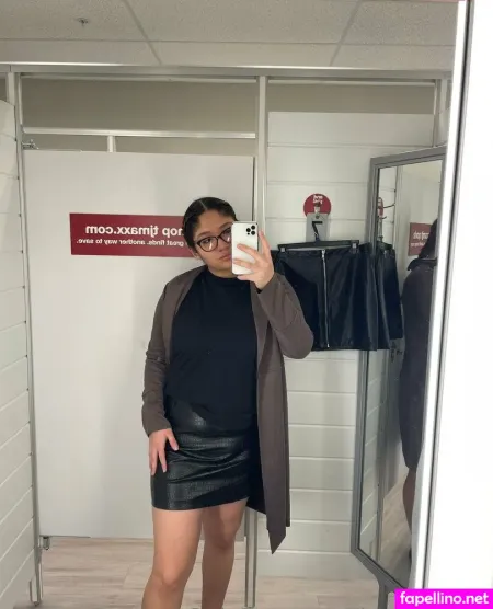 Luchinita23 OnlyFans Thumbnail #l5GGIyyHEI