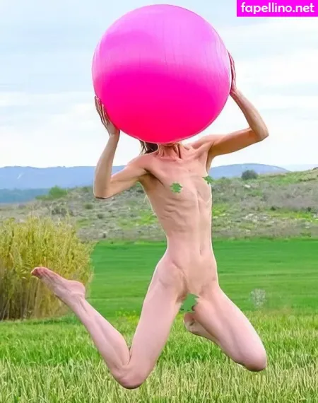 Luci De Argento OnlyFans Thumbnail #6tOUOiba5X