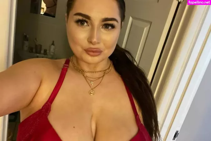 Luci May OnlyFans Thumbnail #4znAbVJMH4