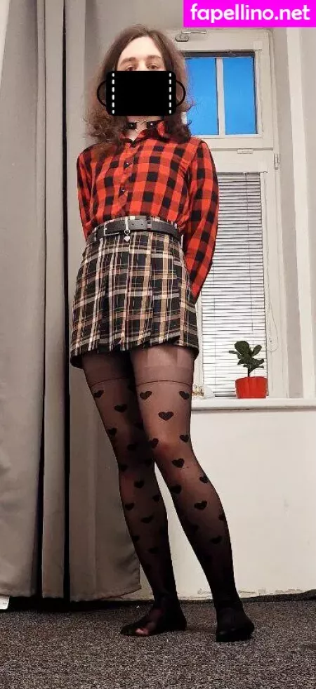 Lucia Cutie OnlyFans Thumbnail #EZf1lSnAUU