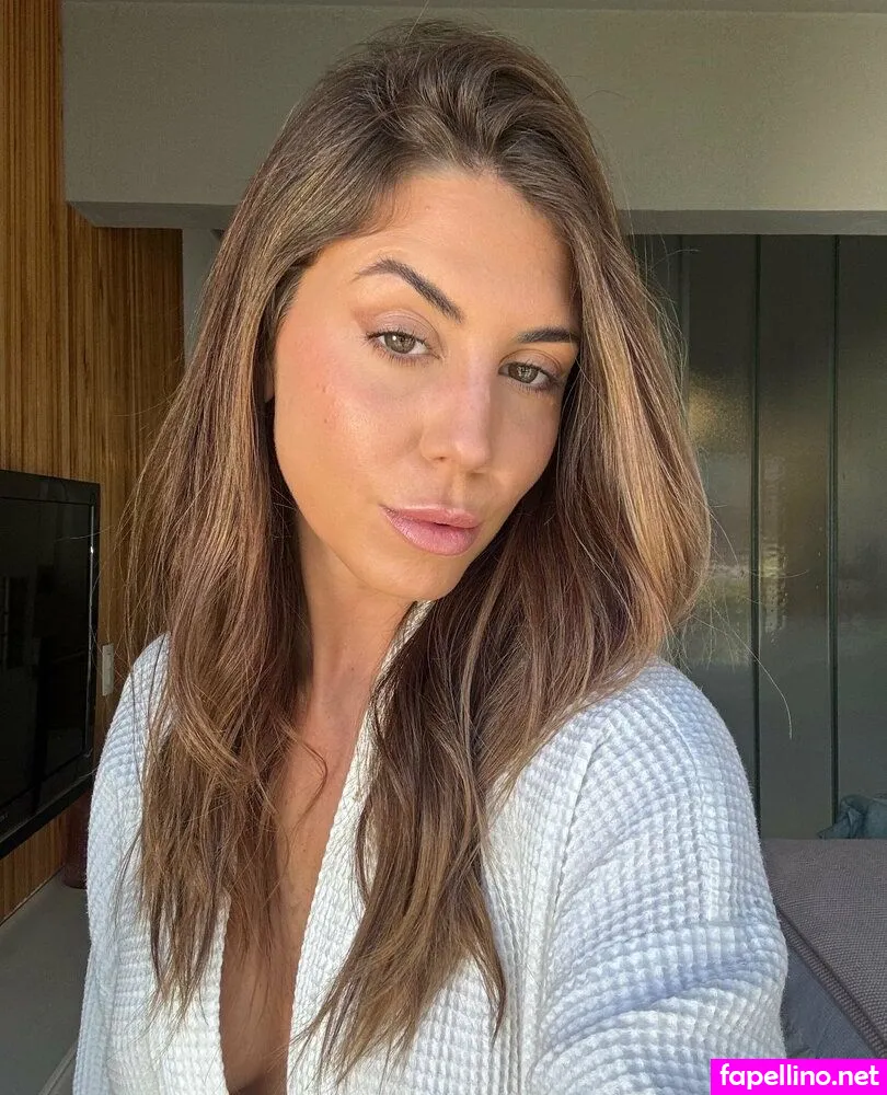 itsluciaferraro, luciaferraro Nude Leaked OnlyFans Photo #CjcsiTi7iC