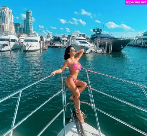 Lucia Galvez OnlyFans Thumbnail #5akeIygN93