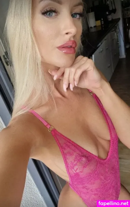 Lucia Klein OnlyFans Thumbnail #fVuQodMiLq