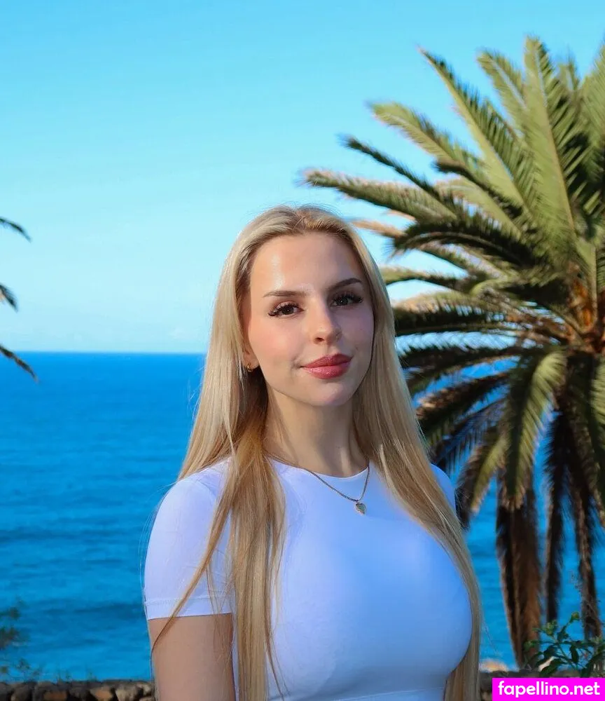 Lucia Leona Nude Leaked OnlyFans Photo #OaOReJIVyS