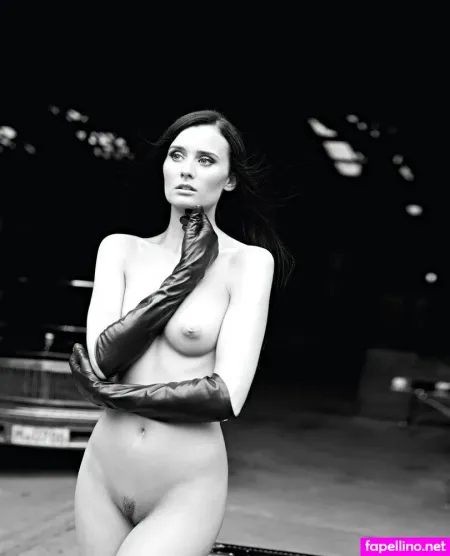 Lucia Sitavancova OnlyFans Thumbnail #a0A9Q2D40x