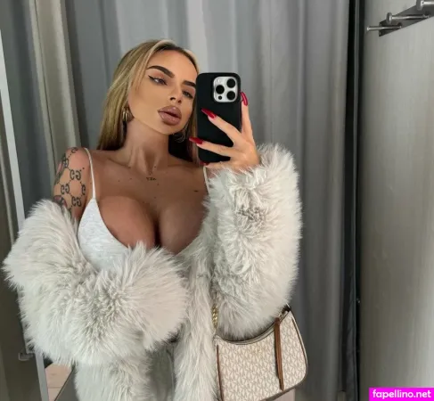 Lucia Smieskova OnlyFans Thumbnail #xJJAWWvk46