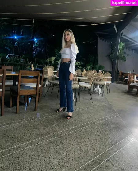 Lucia Vargas OnlyFans Thumbnail #9qqaERONhR