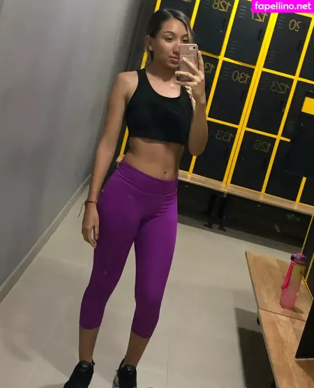 Lucia Vargas OnlyFans Thumbnail #kUyAh5zVXw