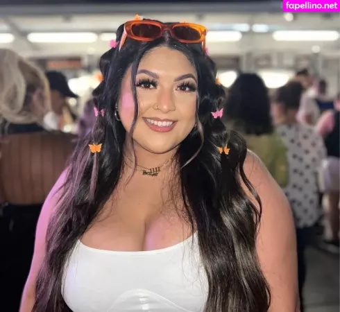 Lucia Yanez OnlyFans Thumbnail #m4YwiyfX6I