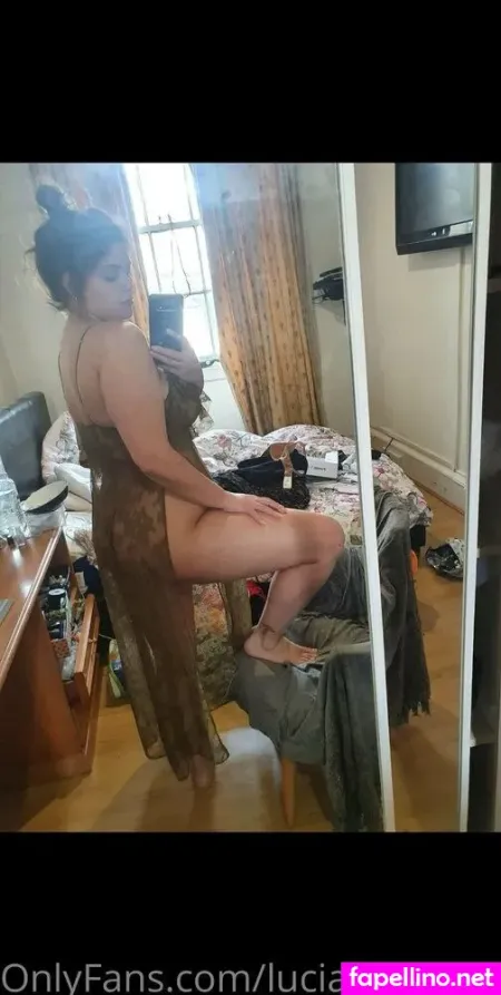 Lucialatinagomez OnlyFans Thumbnail #Vvl4EhOJNS