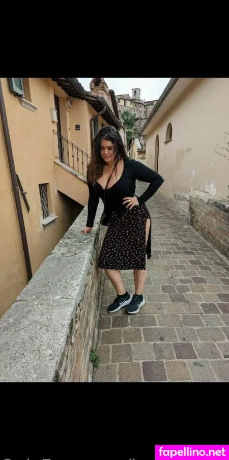 Lucialatinagomez OnlyFans Thumbnail #idydp7IQaH