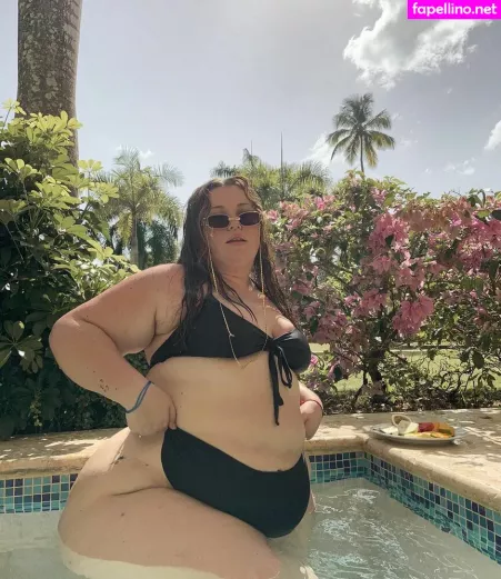 Luciamaison OnlyFans Thumbnail #O1sQMZeJuI