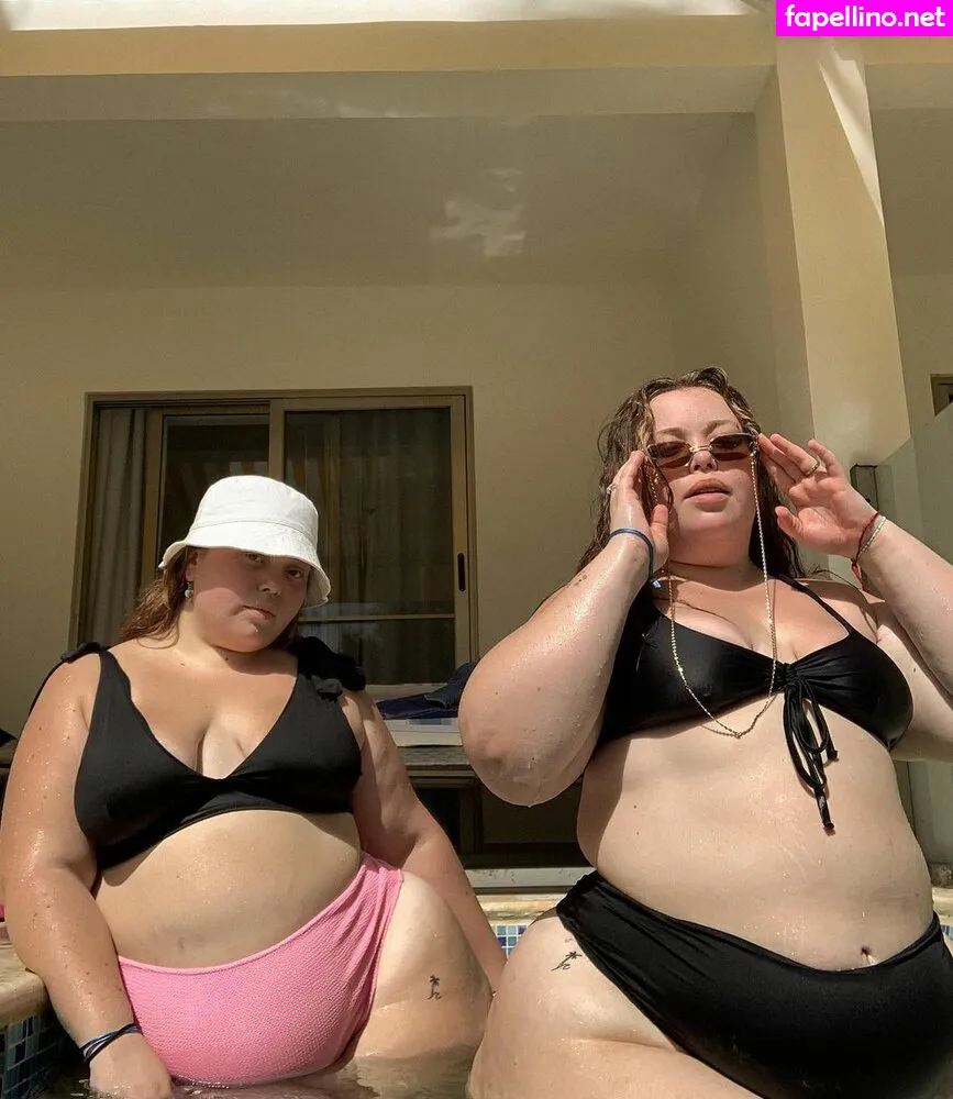 MaisonTwins, RocioMaison, luciiamaiss, queenmaison Nude Leaked OnlyFans Photo #sWMe6HUz5j