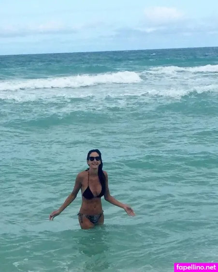 Luciana Aymar OnlyFans Thumbnail #31xKwBw7Ce