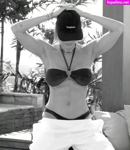 Luciana Gimenez OnlyFans Thumbnail #4aD54O0Q2e