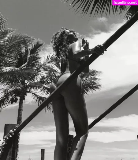 Luciana Gimenez OnlyFans Thumbnail #rX3M5yWabF