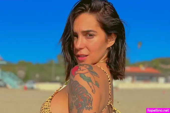 Luciana Milessi 2 OnlyFans Thumbnail #BfOjYTGol7