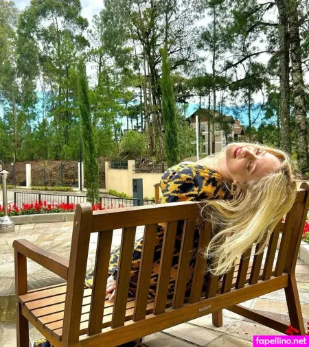 Luciana Vendramini OnlyFans Thumbnail #mI740F2z9n