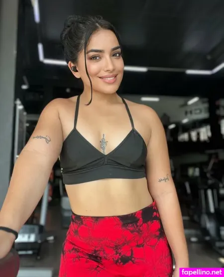 Lucianaacosta0 OnlyFans Thumbnail #7XxhPvgbNj