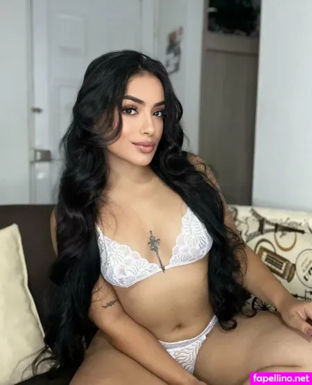 Lucianaacosta0 OnlyFans Thumbnail #uIyCdK0V0n
