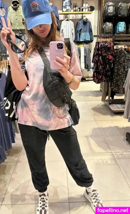 Lucicuttte OnlyFans Thumbnail #po0V6na65C