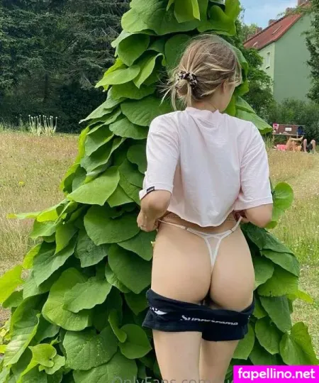 Lucie 1 OnlyFans Thumbnail #2nEXsdqUgv