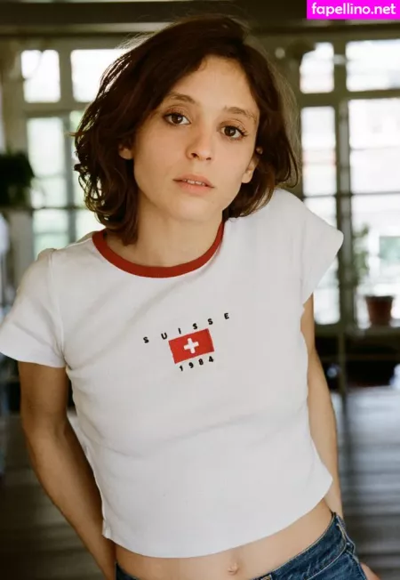 Lucie Bourdeu OnlyFans Thumbnail #4myoPxSchj