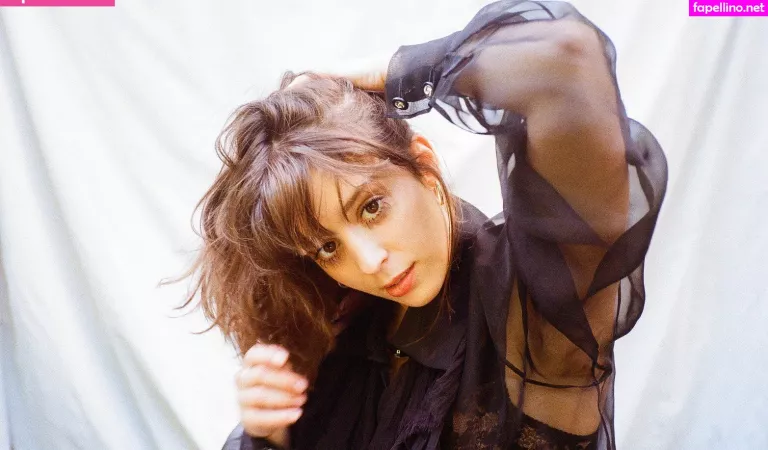 Lucie Bourdeu OnlyFans Thumbnail #PteKvzdTJq