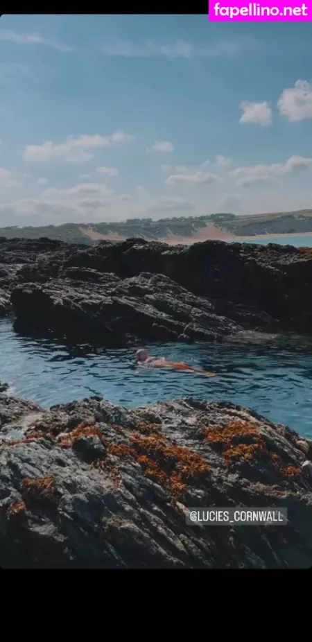 Lucie Donlan OnlyFans Thumbnail #0UctZetvc1