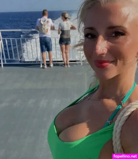 Lucie Novakova OnlyFans Thumbnail #21hmEDMuav