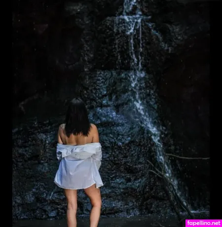 Lucie White OnlyFans Thumbnail #3cuOlj8eJf