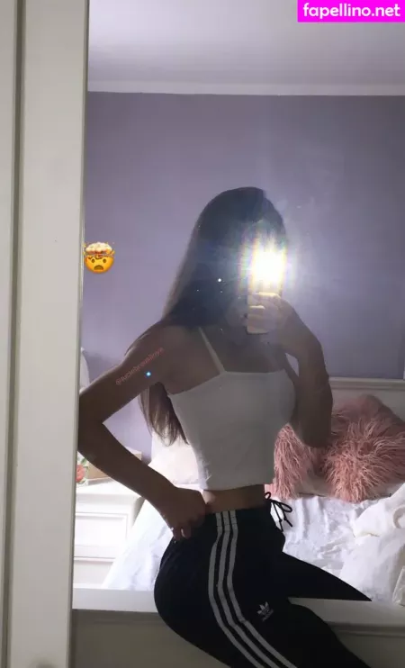 Luciebrousilova OnlyFans Thumbnail #quwK3XpxnO