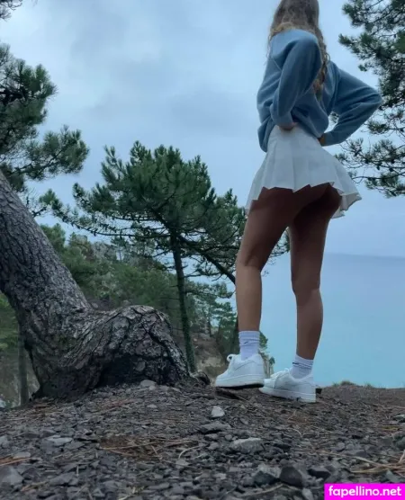 Luciedlx OnlyFans Thumbnail #pBieX5kSzX