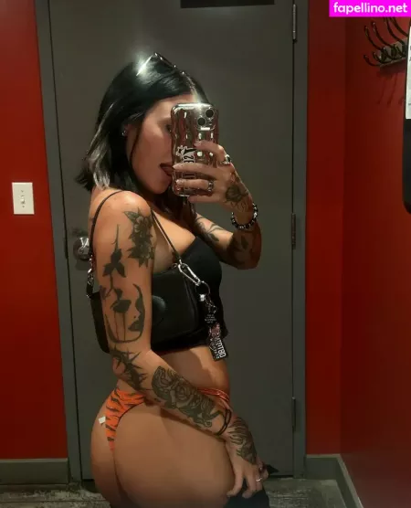 Luciferisfemale OnlyFans Thumbnail #v4htn4b8vR