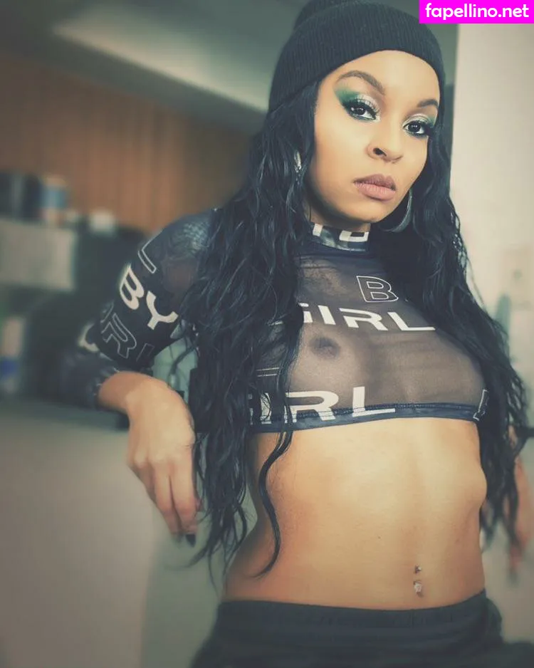 Katia, katialovesyou_loljk, luciferxkitty Nude Leaked OnlyFans Photo #WWRtyRBzif