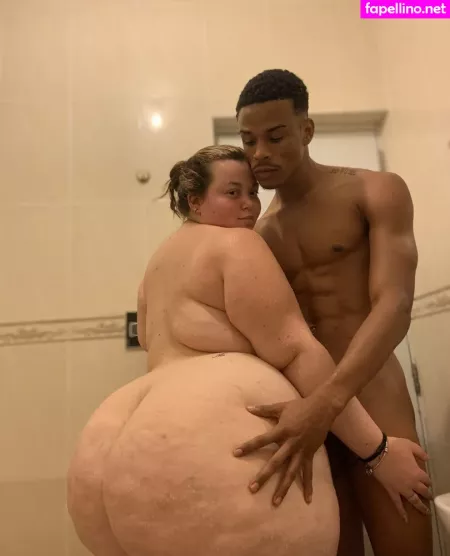 Luciiamaiss OnlyFans Thumbnail #CovBWchLkP