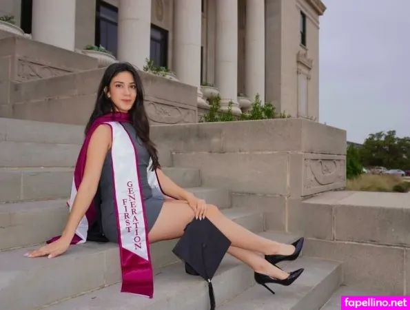 Lucila Erickson OnlyFans Thumbnail #Fkqgb1UxxC