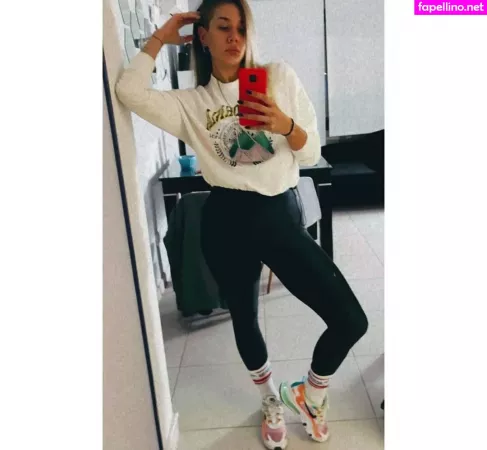 Lucila Villar OnlyFans Thumbnail #xIWJipkjB7