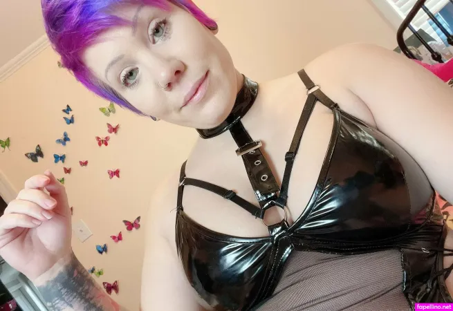 Lucillewilde OnlyFans Thumbnail #A7ypW4IMg4